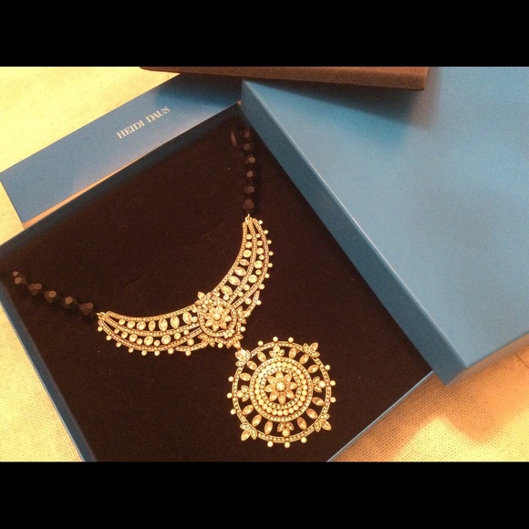 Heidi Daus Jewelry - Heidi Daus Swarovski Crystal Statement Necklace